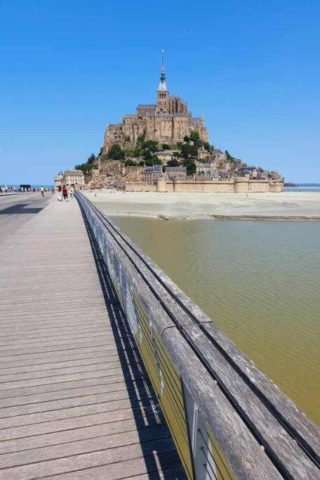 Gite Pontors'Home Mont Saint-Michel Pontorson Exterior photo